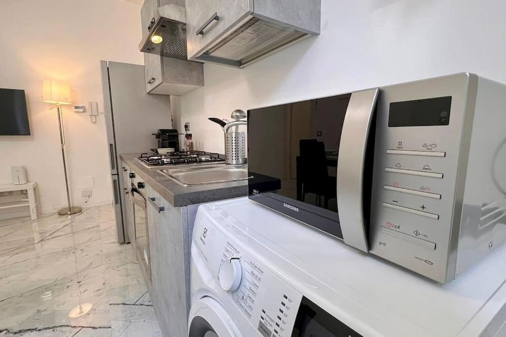 Urban House - Modern Flat Navigli Milan Center Apartment ภายนอก รูปภาพ