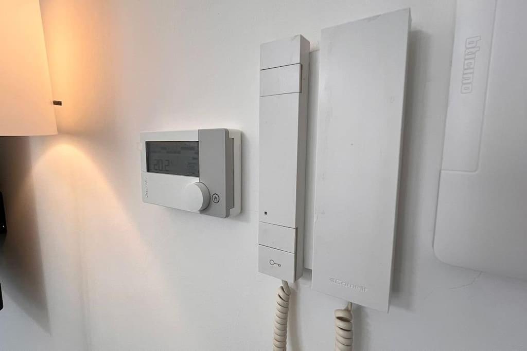 Urban House - Modern Flat Navigli Milan Center Apartment ภายนอก รูปภาพ